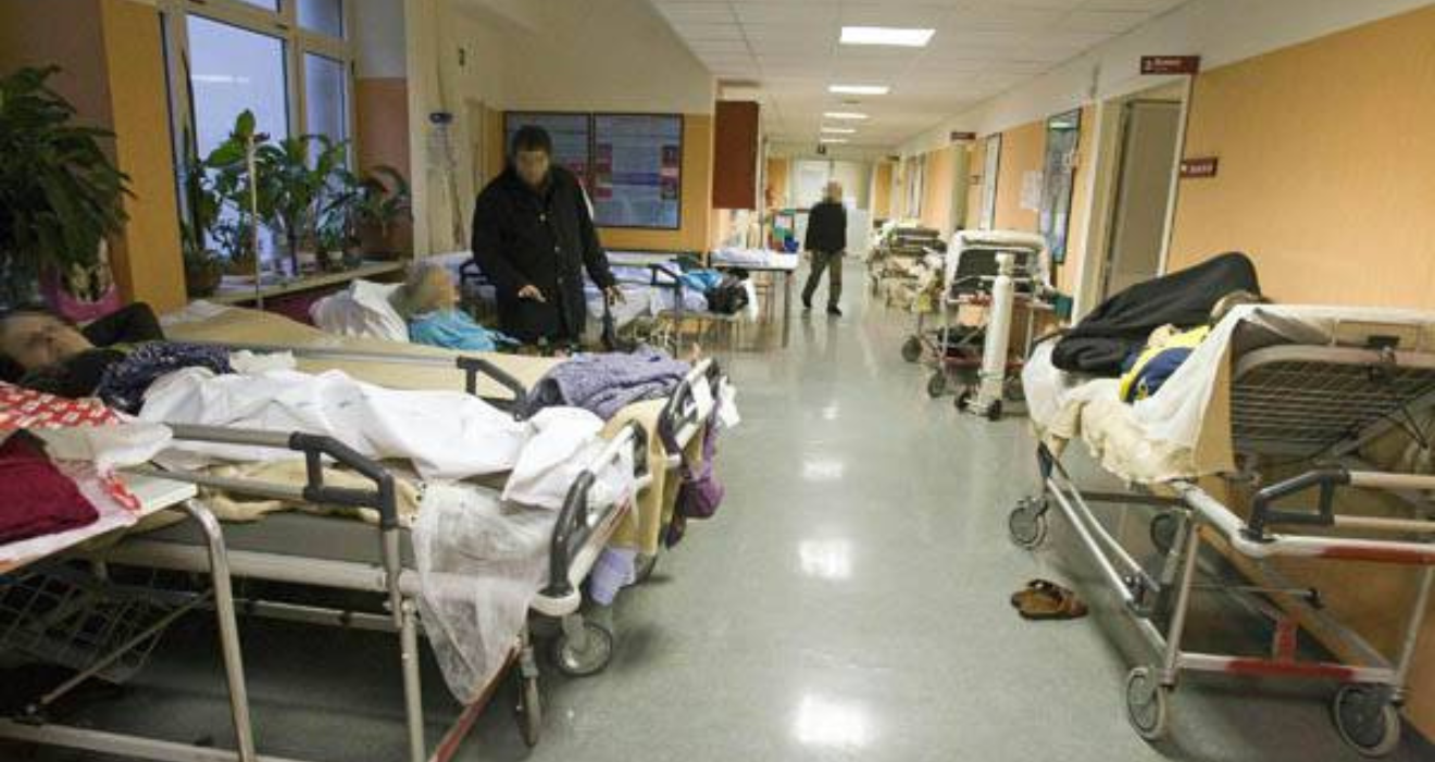 Ospedale San Giovanni di Roma nel caos, gli infermieri: “Siamo stremati”